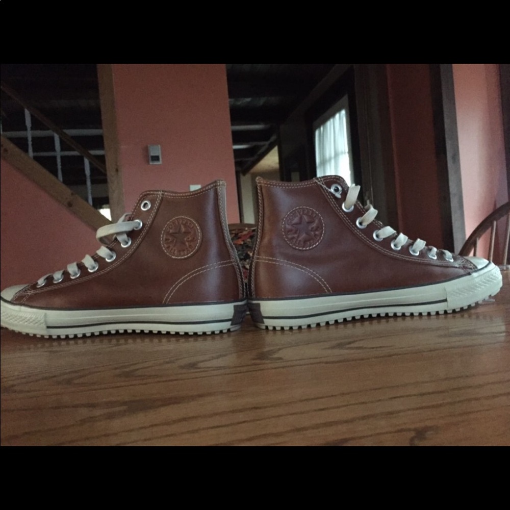 Men’s 10.5 converse